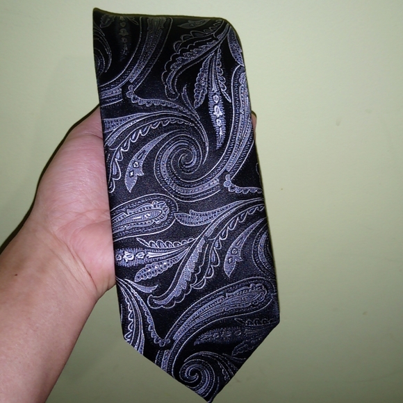 Neck Tie Perry Ellis Portfolio - Picture 2 of 2